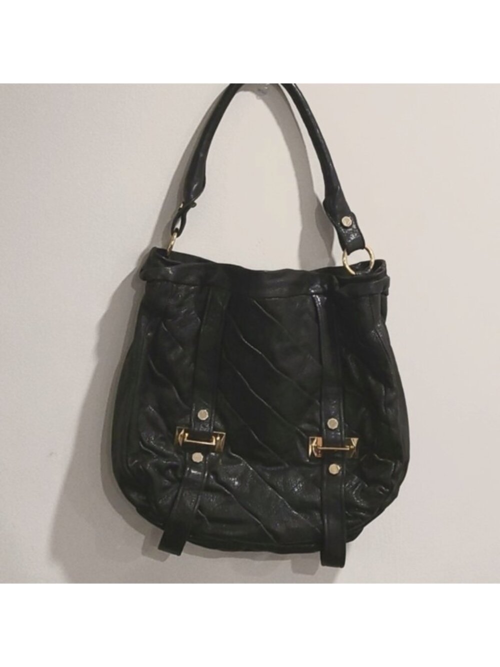 Treejse large leather shoulder bag like new condition